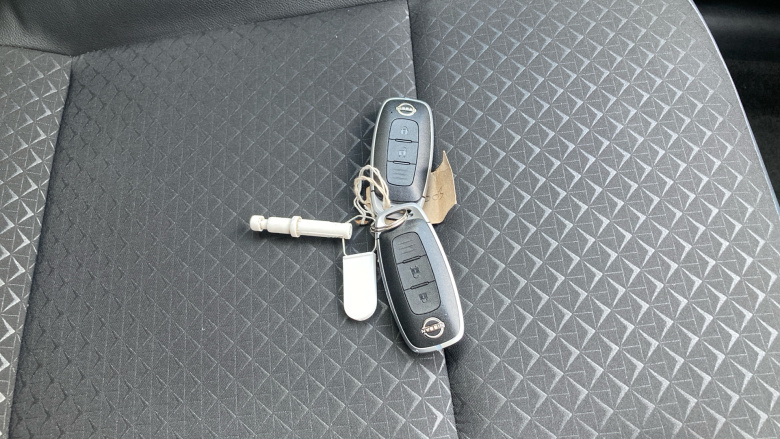 Nissan Juke 1.6 Hybrid N-Connecta 5dr Auto Hybrid Hatchback